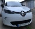 Белый Рено Зое, объемом двигателя 0 л и пробегом 76 тыс. км за 9300 $, фото 22 на Automoto.ua