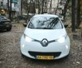 Белый Рено Зое, объемом двигателя 0 л и пробегом 205 тыс. км за 8000 $, фото 1 на Automoto.ua