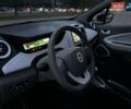Белый Рено Зое, объемом двигателя 0 л и пробегом 108 тыс. км за 9250 $, фото 11 на Automoto.ua
