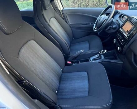 Рено Зое 2017 в Черновцах на Automoto.ua Белый Рено Зое, объемом двигателя 0 л и пробегом 60 тыс. км за 9200 $, фото 15 на Automoto.ua