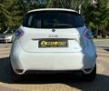 Белый Рено Зое, объемом двигателя 0 л и пробегом 143 тыс. км за 8999 $, фото 5 на Automoto.ua