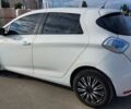 Белый Рено Зое, объемом двигателя 0 л и пробегом 150 тыс. км за 6950 $, фото 12 на Automoto.ua