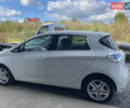 Белый Рено Зое, объемом двигателя 0 л и пробегом 27 тыс. км за 9300 $, фото 26 на Automoto.ua