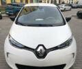 Белый Рено Зое, объемом двигателя 0 л и пробегом 76 тыс. км за 6850 $, фото 1 на Automoto.ua