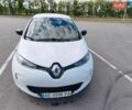Белый Рено Зое, объемом двигателя 0 л и пробегом 205 тыс. км за 9500 $, фото 13 на Automoto.ua