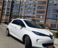 Белый Рено Зое, объемом двигателя 0 л и пробегом 121 тыс. км за 8900 $, фото 7 на Automoto.ua