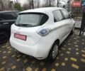 Білий Рено Зое, об'ємом двигуна 0 л та пробігом 100 тис. км за 4500 $, фото 17 на Automoto.ua