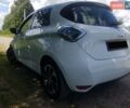 Білий Рено Зое, об'ємом двигуна 0 л та пробігом 95 тис. км за 10000 $, фото 7 на Automoto.ua