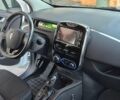 Белый Рено Зое, объемом двигателя 0 л и пробегом 133 тыс. км за 9950 $, фото 32 на Automoto.ua