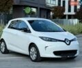 Белый Рено Зое, объемом двигателя 0 л и пробегом 75 тыс. км за 10700 $, фото 2 на Automoto.ua