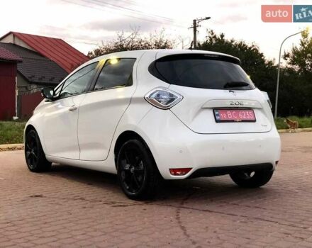 Білий Рено Зое, об'ємом двигуна 0 л та пробігом 120 тис. км за 8900 $, фото 1 на Automoto.ua