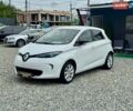 Белый Рено Зое, объемом двигателя 0 л и пробегом 60 тыс. км за 10700 $, фото 1 на Automoto.ua