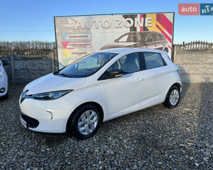 Белый Рено Зое, объемом двигателя 0 л и пробегом 94 тыс. км за 9199 $, фото 3 на Automoto.ua