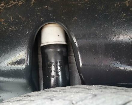 Білий Рено Зое, об'ємом двигуна 0 л та пробігом 123 тис. км за 9650 $, фото 23 на Automoto.ua