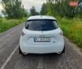 Белый Рено Зое, объемом двигателя 0 л и пробегом 171 тыс. км за 9800 $, фото 3 на Automoto.ua