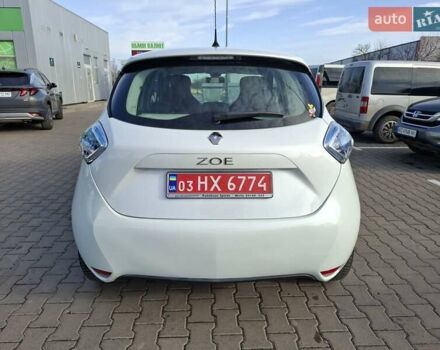 Білий Рено Зое, об'ємом двигуна 0 л та пробігом 120 тис. км за 8500 $, фото 5 на Automoto.ua