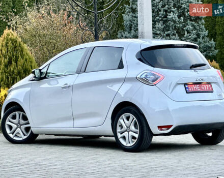 Білий Рено Зое, об'ємом двигуна 0 л та пробігом 43 тис. км за 9995 $, фото 25 на Automoto.ua
