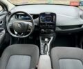 Белый Рено Зое, объемом двигателя 0 л и пробегом 78 тыс. км за 9450 $, фото 51 на Automoto.ua