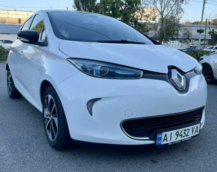 Білий Рено Зое, об'ємом двигуна 0 л та пробігом 86 тис. км за 9500 $, фото 5 на Automoto.ua