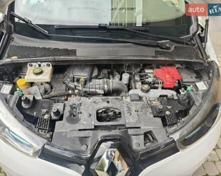 Рено Зое 2017 в Надворной на Automoto.ua Белый Рено Зое, объемом двигателя 0 л и пробегом 62 тыс. км за 9900 $, фото 16 на Automoto.ua