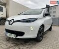 Белый Рено Зое, объемом двигателя 0 л и пробегом 120 тыс. км за 9850 $, фото 6 на Automoto.ua