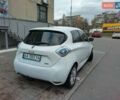 Белый Рено Зое, объемом двигателя 0 л и пробегом 204 тыс. км за 8400 $, фото 3 на Automoto.ua