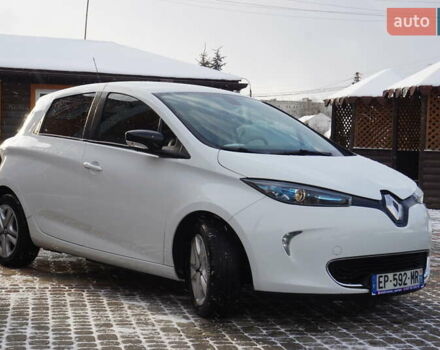 Белый Рено Зое, объемом двигателя 0 л и пробегом 26 тыс. км за 9555 $, фото 3 на Automoto.ua
