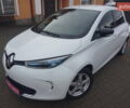 Белый Рено Зое, объемом двигателя 0 л и пробегом 102 тыс. км за 9777 $, фото 12 на Automoto.ua