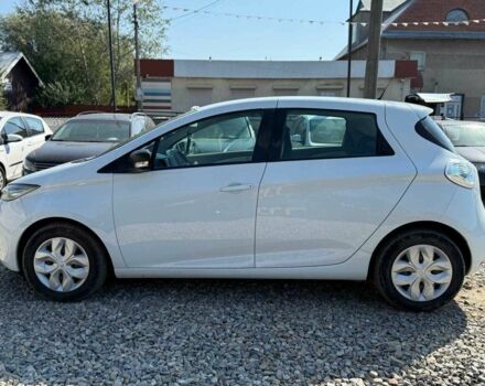 Белый Рено Зое, объемом двигателя 0 л и пробегом 93 тыс. км за 9799 $, фото 4 на Automoto.ua