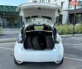 Белый Рено Зое, объемом двигателя 0 л и пробегом 75 тыс. км за 10700 $, фото 6 на Automoto.ua