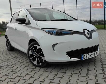 Белый Рено Зое, объемом двигателя 0 л и пробегом 139 тыс. км за 9000 $, фото 11 на Automoto.ua