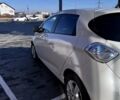 Белый Рено Зое, объемом двигателя 0 л и пробегом 110 тыс. км за 8600 $, фото 1 на Automoto.ua