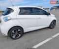 Белый Рено Зое, объемом двигателя 0 л и пробегом 205 тыс. км за 9500 $, фото 9 на Automoto.ua