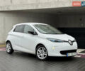 Белый Рено Зое, объемом двигателя 0 л и пробегом 126 тыс. км за 8800 $, фото 4 на Automoto.ua
