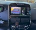 Белый Рено Зое, объемом двигателя 0 л и пробегом 92 тыс. км за 10000 $, фото 17 на Automoto.ua