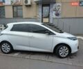 Белый Рено Зое, объемом двигателя 0 л и пробегом 204 тыс. км за 8400 $, фото 6 на Automoto.ua