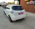 Белый Рено Зое, объемом двигателя 0 л и пробегом 84 тыс. км за 8990 $, фото 9 на Automoto.ua