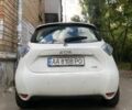 Белый Рено Зое, объемом двигателя 0 л и пробегом 92 тыс. км за 9000 $, фото 1 на Automoto.ua