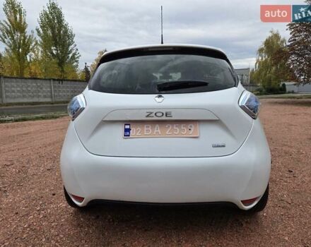 Белый Рено Зое, объемом двигателя 0 л и пробегом 137 тыс. км за 8400 $, фото 40 на Automoto.ua