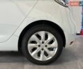 Білий Рено Зое, об'ємом двигуна 0 л та пробігом 121 тис. км за 7300 $, фото 4 на Automoto.ua