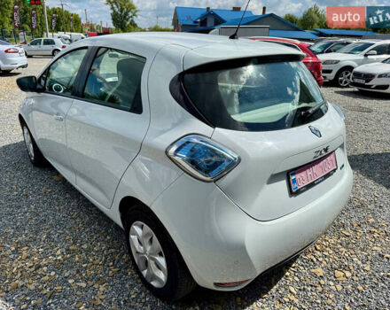 Белый Рено Зое, объемом двигателя 0 л и пробегом 45 тыс. км за 9350 $, фото 9 на Automoto.ua