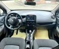 Белый Рено Зое, объемом двигателя 55 л и пробегом 93 тыс. км за 11000 $, фото 5 на Automoto.ua