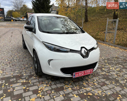 Рено Зое 2017 в Ровно на Automoto.ua Белый Рено Зое, объемом двигателя 0 л и пробегом 104 тыс. км за 8599 $, фото 4 на Automoto.ua