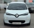 Белый Рено Зое, объемом двигателя 0 л и пробегом 49 тыс. км за 9700 $, фото 2 на Automoto.ua