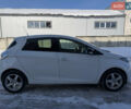 Белый Рено Зое, объемом двигателя 0 л и пробегом 108 тыс. км за 8800 $, фото 4 на Automoto.ua