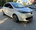 Белый Рено Зое, объемом двигателя 0 л и пробегом 130 тыс. км за 10499 $, фото 4 на Automoto.ua