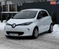 Белый Рено Зое, объемом двигателя 0 л и пробегом 84 тыс. км за 9200 $, фото 14 на Automoto.ua
