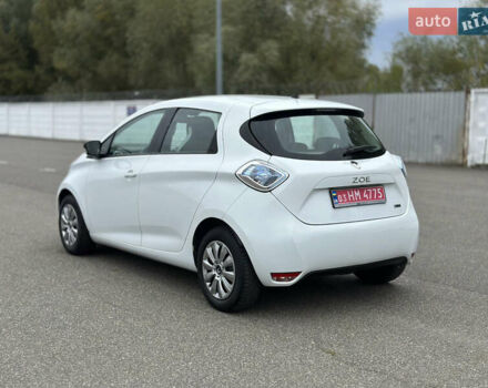 Белый Рено Зое, объемом двигателя 0 л и пробегом 74 тыс. км за 9550 $, фото 1 на Automoto.ua