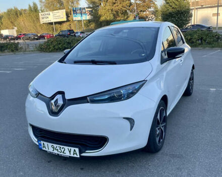 Білий Рено Зое, об'ємом двигуна 0 л та пробігом 86 тис. км за 9500 $, фото 3 на Automoto.ua