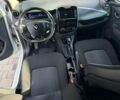 Белый Рено Зое, объемом двигателя 0 л и пробегом 89 тыс. км за 9350 $, фото 11 на Automoto.ua